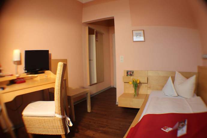 Imagen de la habitación del Hotel AKZENT Landgasthof Murrer. Foto 17