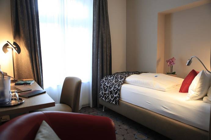 Imagen de la habitación del Hotel AKZENT Villa Saxer. Foto 12
