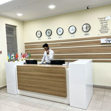 Imagen general del Hotel AL ARDA HYATT. Foto 5