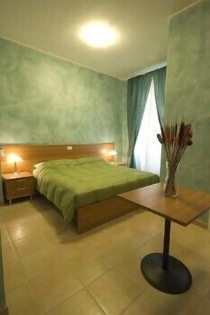 Imagen de la habitación del Hotel AL CENTRO STORICO DI ROMA. Foto 6