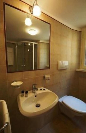 Imagen de la habitación del Hotel AL CENTRO STORICO DI ROMA. Foto 10