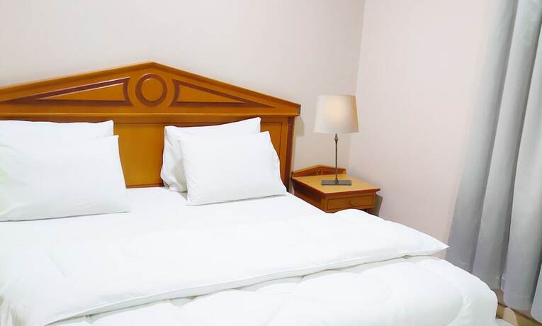 Imagen general del Hotel AL GHADEER HOTEL APARTMENT. Foto 4