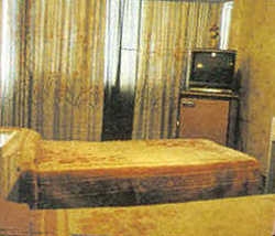 Imagen de la habitación del Hotel AL IWAN. Foto 3