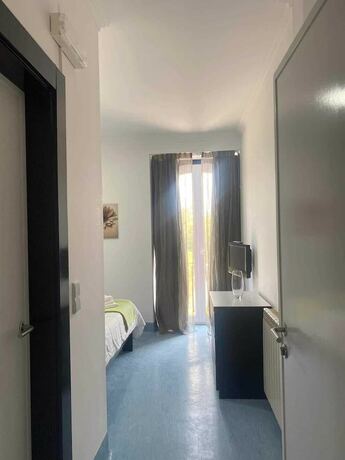 Imagen de la habitación del Hotel AL and Snack Bar Éden. Foto 12