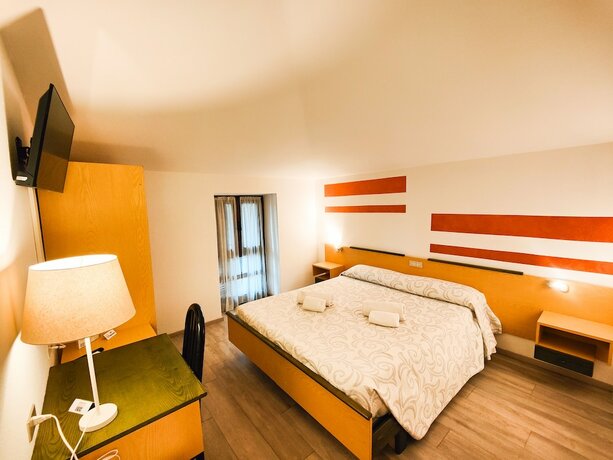 Imagen general del Hotel ALBERGO BandB TENESI. Foto 7