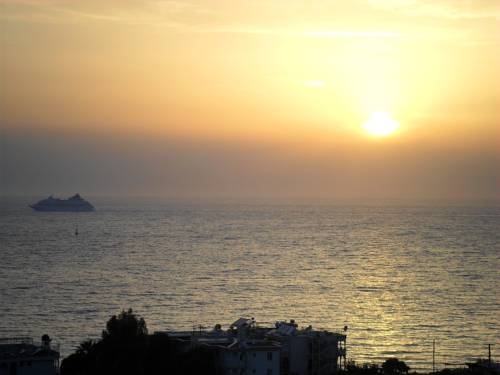 Imagen general del Hotel ALBORA, Kusadasi. Foto 2