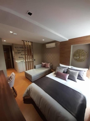 Imagen de la habitación del Hotel ALBURA HOTEL. Foto 5