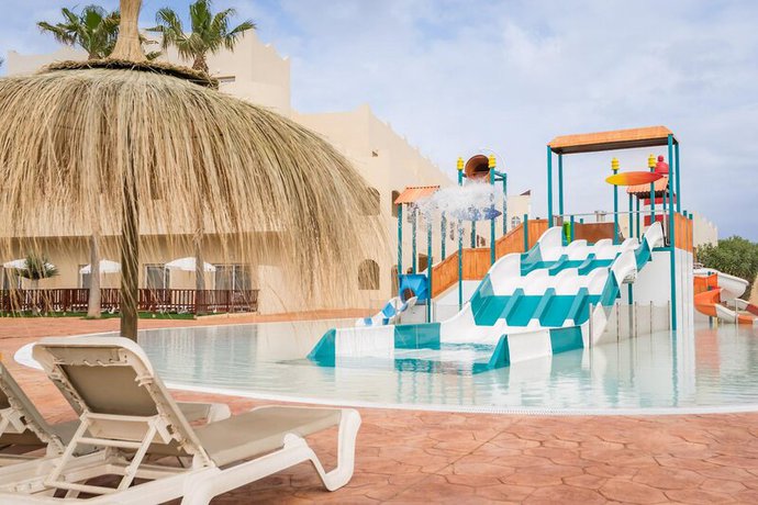 Imagen de los interiores del Hotel ALEGRIA Cabo de Gata Aquafun. Foto 10
