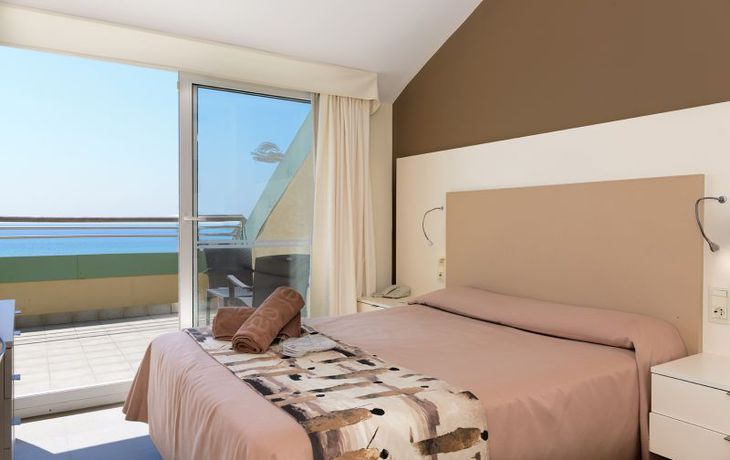 Imagen general del Hotel ALEGRIA Caprici Verd. Foto 8