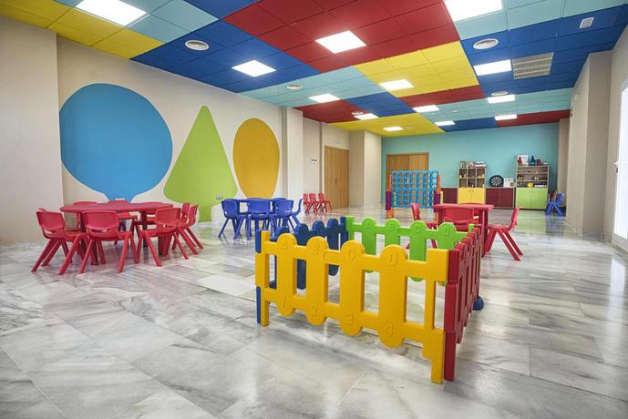 Imagen de los interiores del Hotel ALEGRIA Costa Ballena AquaFUN. Foto 8