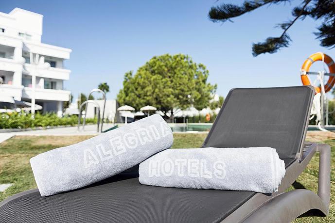 Imagen de los exteriores del Hotel ALEGRIA Costa Ballena AquaFUN. Foto 5