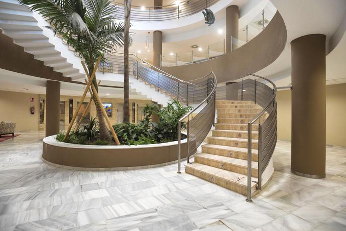 Imagen de los interiores del Hotel ALEGRIA Costa Ballena AquaFUN. Foto 12