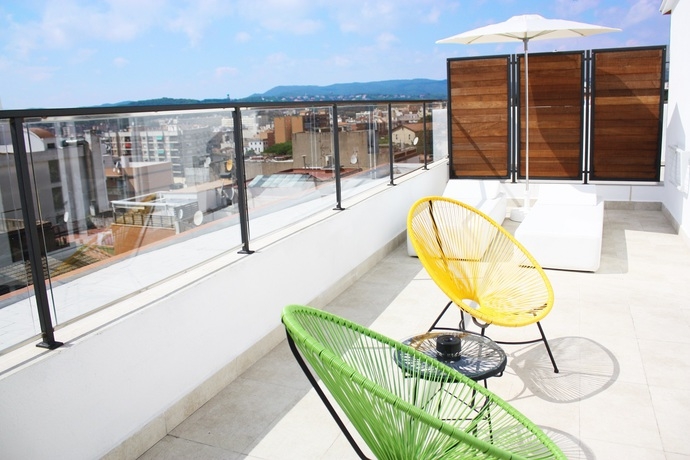 Imagen de los exteriores del Hotel ALEGRIA Plaza Paris. Foto 8