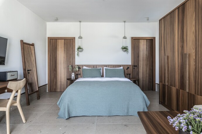 Imagen de la habitación del Hotel ALERO Seaside Skyros Resort. Foto 13