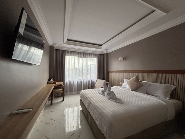 Imagen de la habitación del Hotel ALESHA HOTEL. Foto 10
