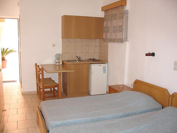 Imagen general del Hotel ALEXANDROS APARTMENTS. Foto 3