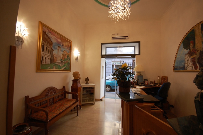 Imagen de los interiores del Hotel ALEXIS, Roma. Foto 15