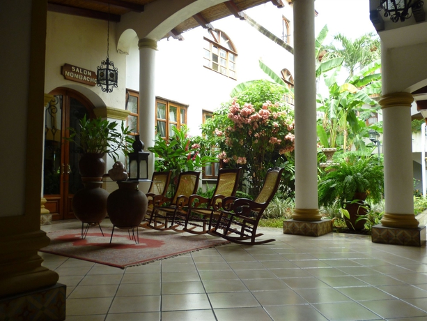 Imagen de los interiores del Hotel ALHAMBRA, Granada. Foto 4