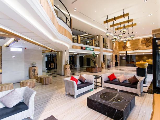 Imagen de los interiores del Hotel ALI MOUNTAIN ORIENTAL PEARL INTERNATIONAL HOTEL. Foto 7