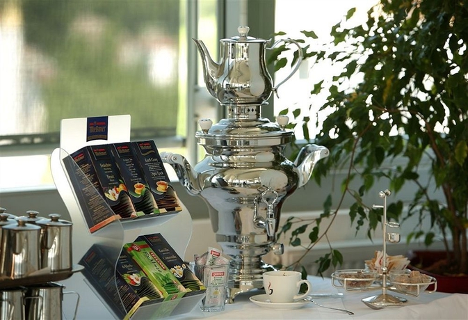 Imagen del bar/restaurante del Hotel ALL YOU NEED KLAGENFURT. Foto 2