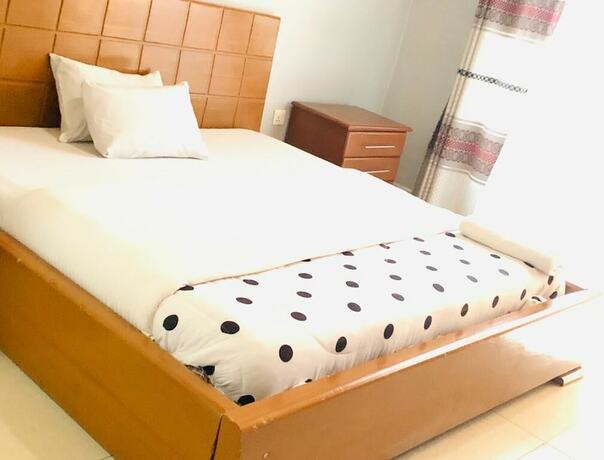 Imagen de la habitación del Hotel ALLY NGALI MOTEL. Foto 12