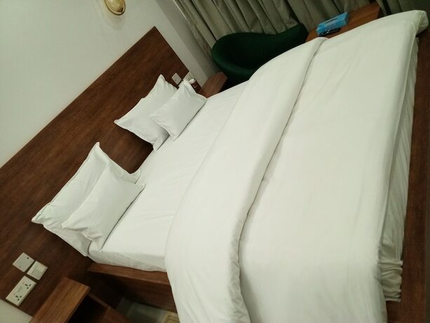 Imagen de la habitación del Hotel ALLY NGALI MOTEL. Foto 13