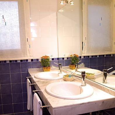 Imagen general del Hotel ALMAGRO VILLAS. Foto 2