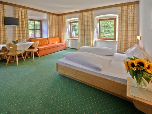 Imagen general del Hotel ALPEN GL&Uuml;CK Unterm Rain garni. Foto 4