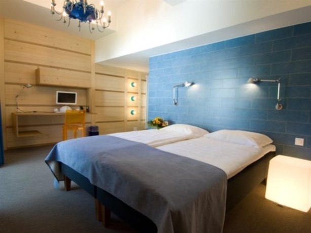 Imagen de la habitación del Hotel ALPINE LODGE. Foto 7