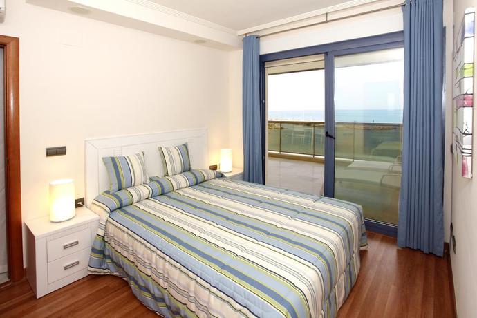 Imagen de la habitación del Hotel ALTEA BEACH APARTMENTS. Foto 2