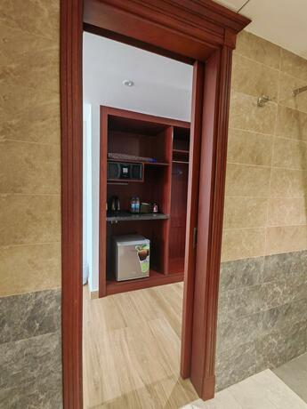 Imagen general del Hotel ALYA. Foto 12