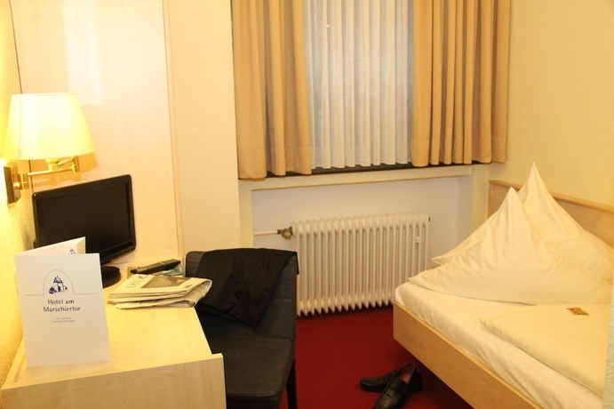 Imagen de la habitación del Hotel AM MARSCHIERTOR. Foto 4