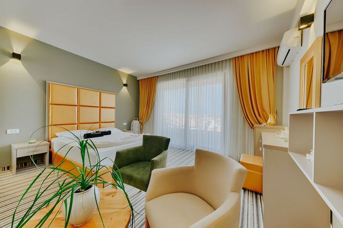 Imagen general del Hotel AM Palace. Foto 8