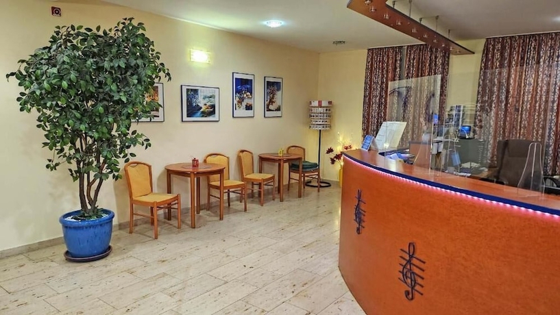Imagen de los interiores del Hotel AMADEUS, Dresde. Foto 19
