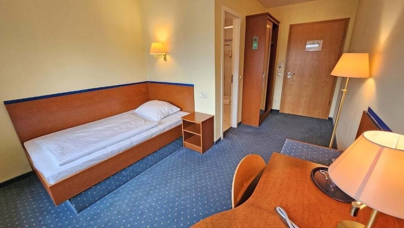 Imagen de la habitación del Hotel AMADEUS, Dresde. Foto 8