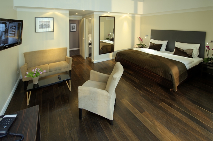 Imagen de la habitación del Hotel AMANO Düsseldorf. Foto 13