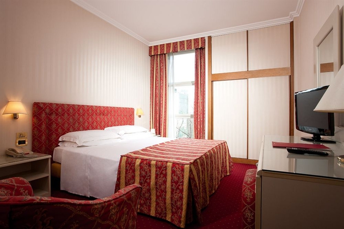 Imagen de la habitación del Hotel AMBASCIATORI, Mestre. Foto 8