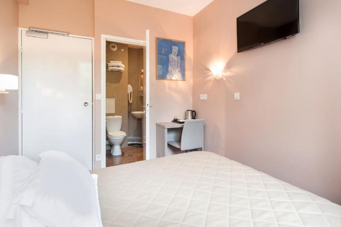 Imagen de la habitación del Hotel AMERICAIN. Foto 9