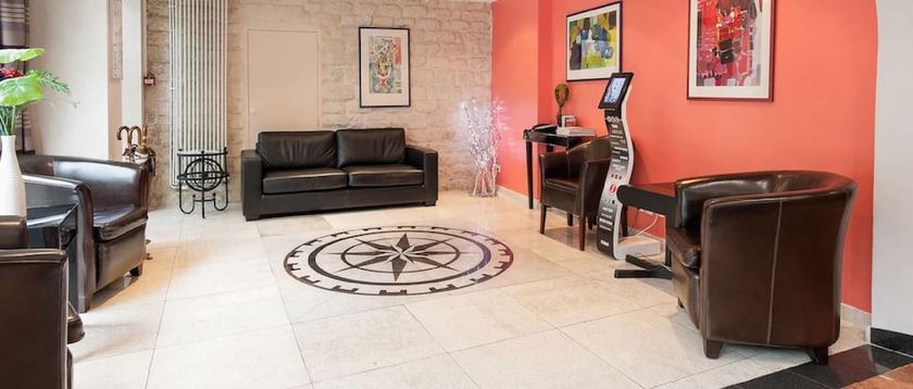 Imagen de los interiores del Hotel AMERICAIN HOTEL. Foto 19