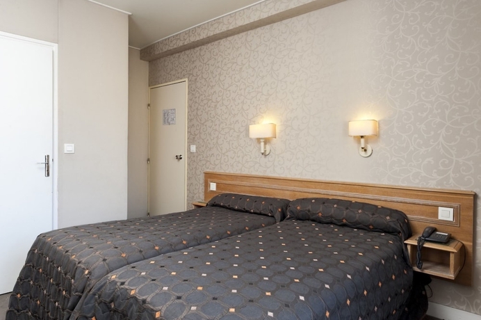 Imagen de la habitación del Hotel AMERICAIN HOTEL. Foto 17