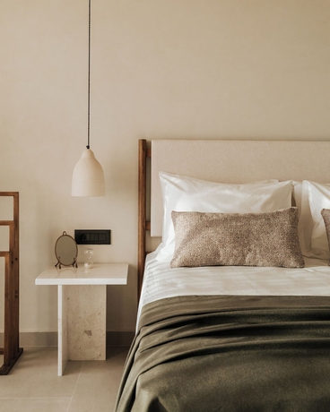 Imagen de la habitación del Hotel AM&Eacute;NTE Mindful Suites. Foto 7