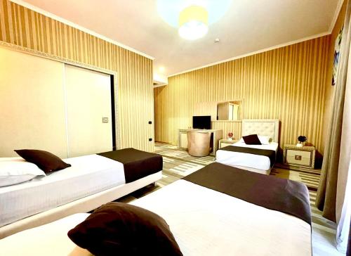 Imagen general del Hotel AMH Durres. Foto 2