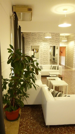 Imagen de los interiores del Hotel AMICI. Foto 12