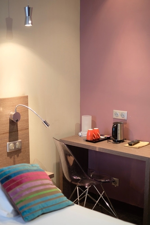 Imagen de la habitación del Hotel AMIRAL-FONDARY. Foto 9