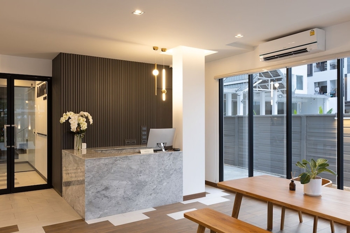 Imagen de los interiores del Hotel AMIRI PLACE HOTEL. Foto 12