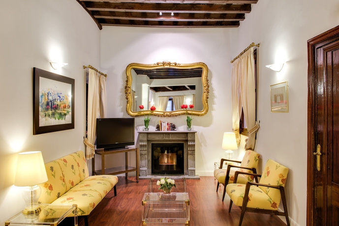 Imagen de los interiores del Hotel ANACAPRI, Granada. Foto 12