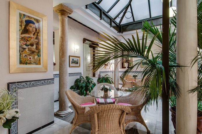Imagen de los interiores del Hotel ANACAPRI, Granada. Foto 15