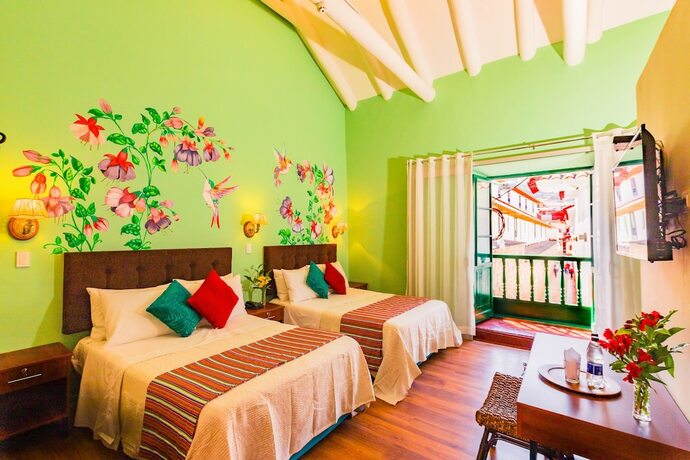 Imagen general del Hotel ANAHUARQUE. Foto 18