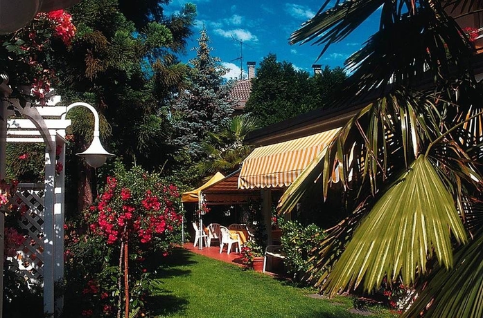 Imagen de los exteriores del Hotel ANATOL, Merano. Foto 14