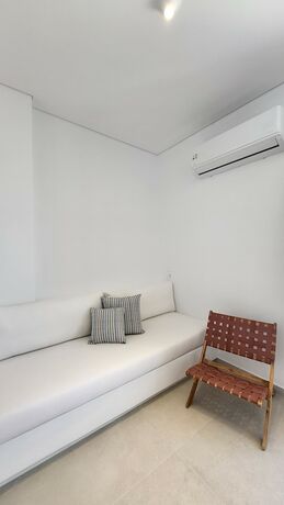 Imagen de la habitación del Hotel ANEMOLETHE. Foto 16